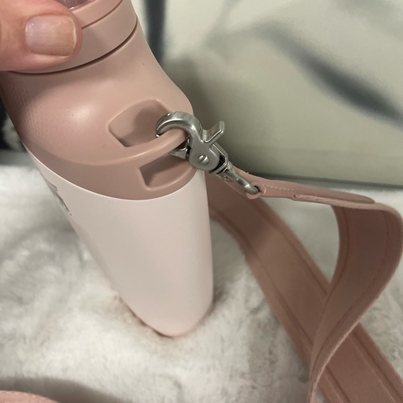 Stanley Pink and Cream Water Bottle - Picture 6 of 11